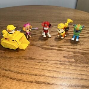 Paw Patrol Toy Figurine Lot Of 5